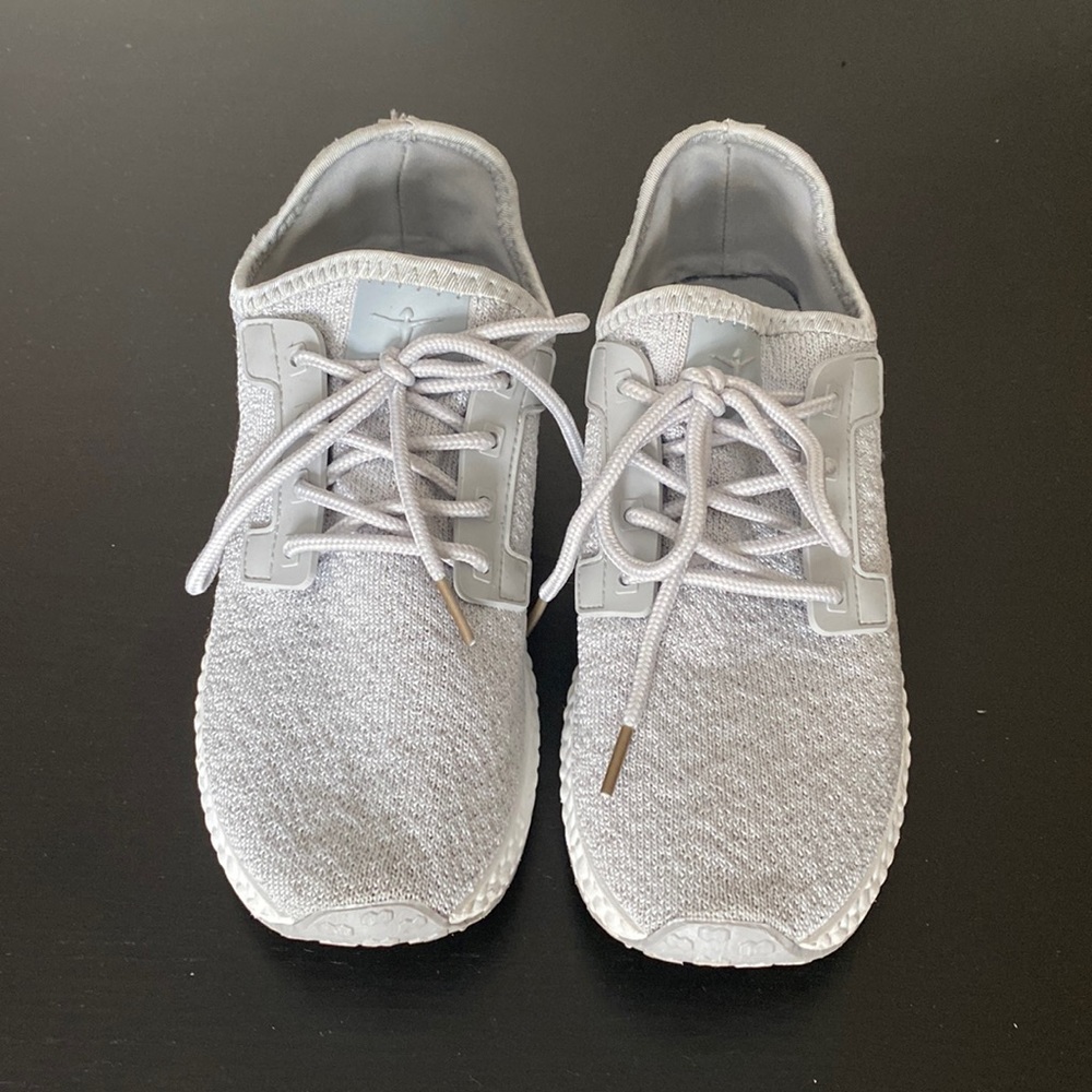 Danskin Tennis Shoes
